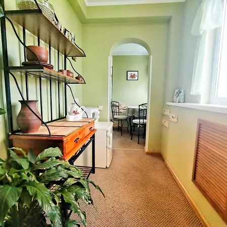 Cozydine Aparthotel