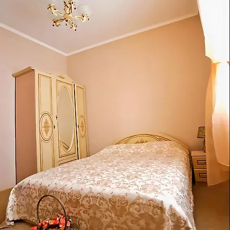 Cozydine Aparthotel Kiew